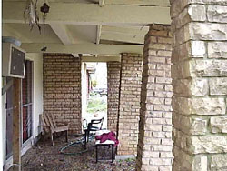 Leaning columns - Guelph Home Inspector